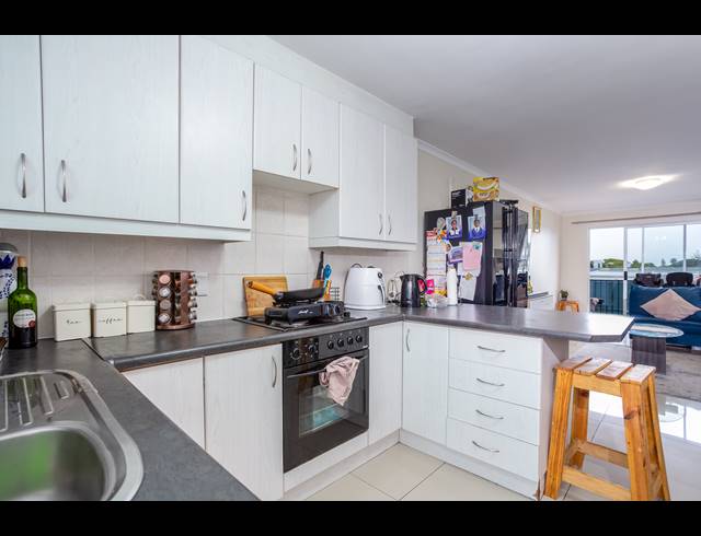 2 BEDROOM APARTMENT RENTED IN DIEP RIVER